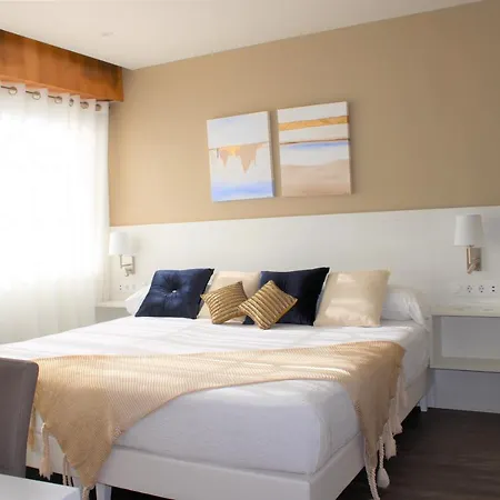 מלון La Terraza *